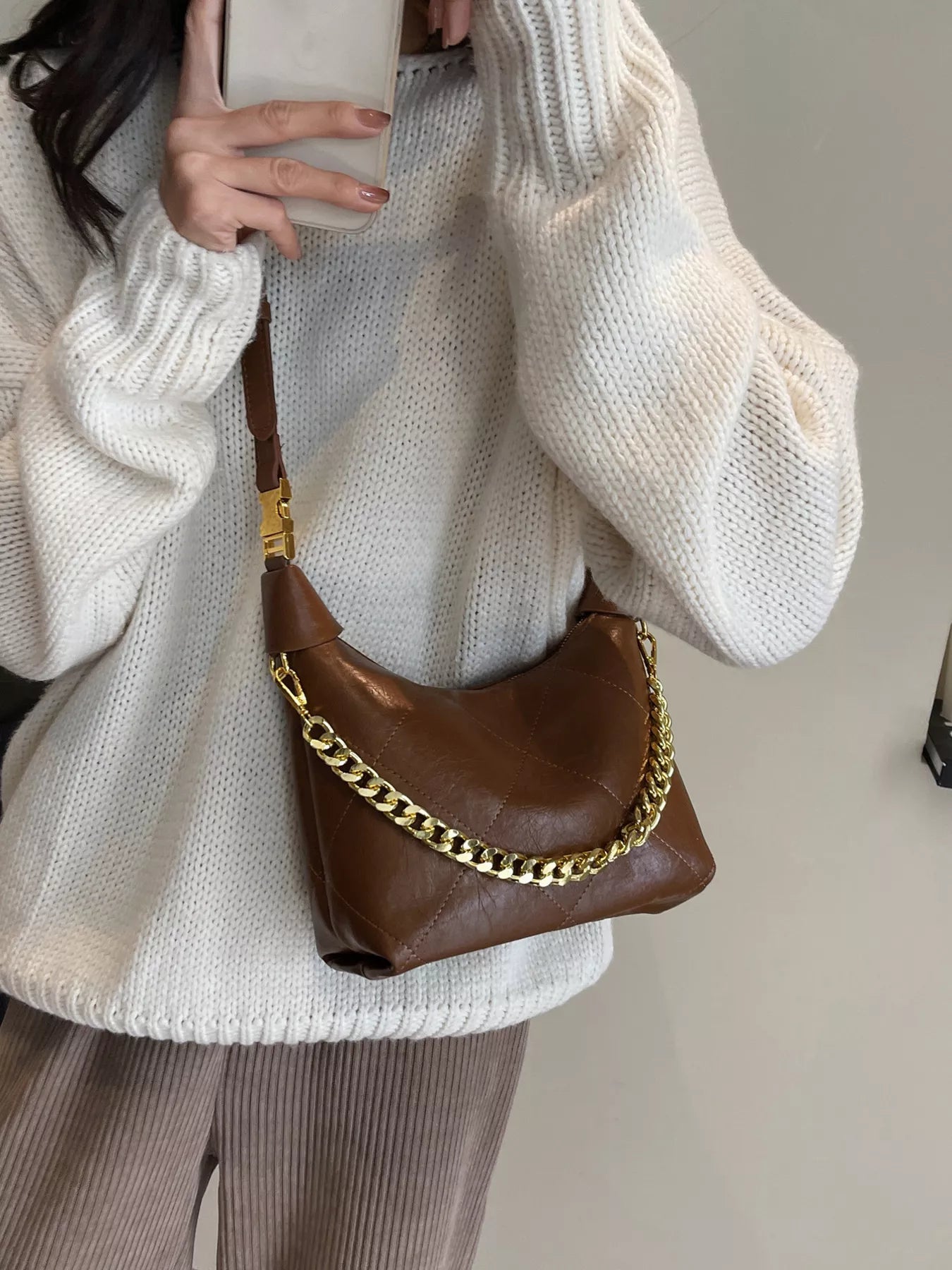 2b0dfda7b13540579769d2bf379e2acf-Max-Origin