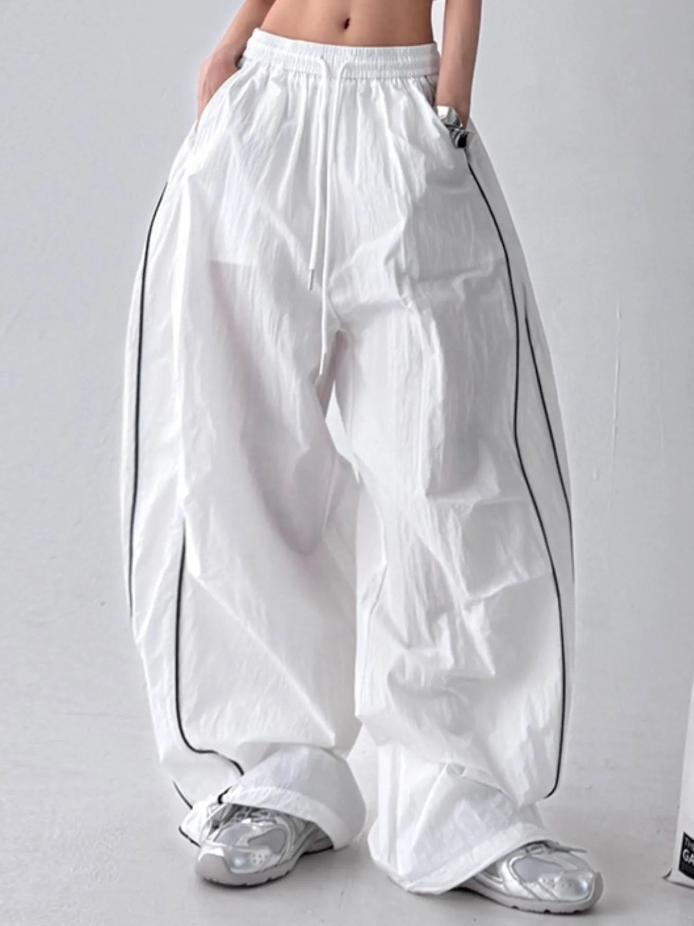 White / S