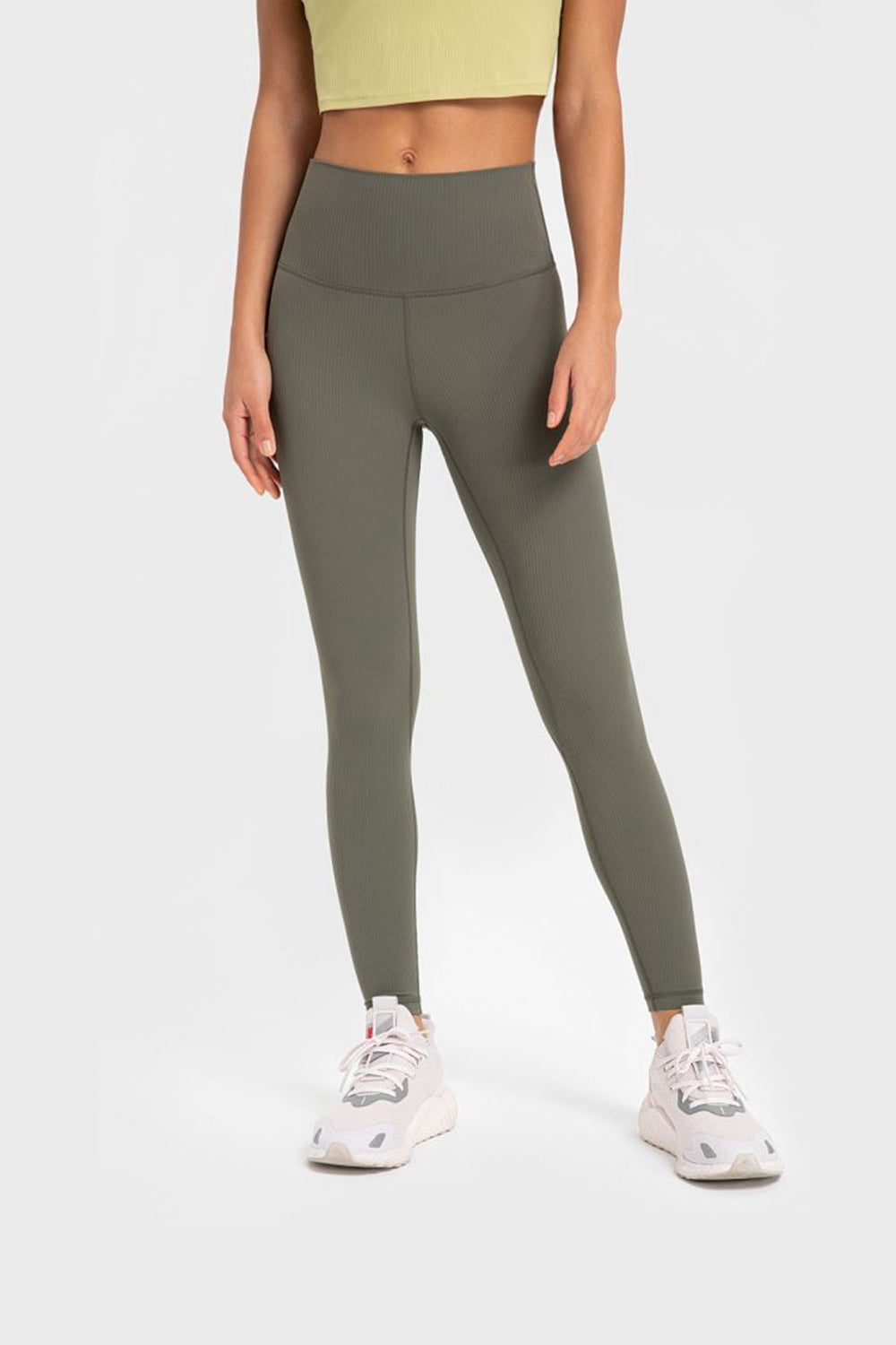Army Green / 4