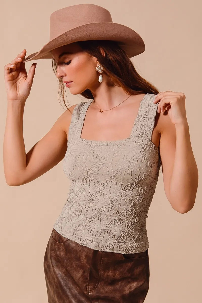 SO ME Floral Jacquard Seamless Tank Top
